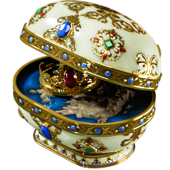 Golden Tearful Crown